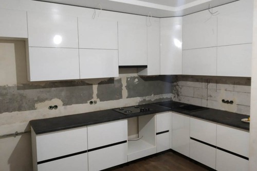 Кухня Фасад Пластик без ручек Альфа Мебель